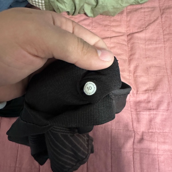 Ebb to street cropped tank - Picture 3 of 3